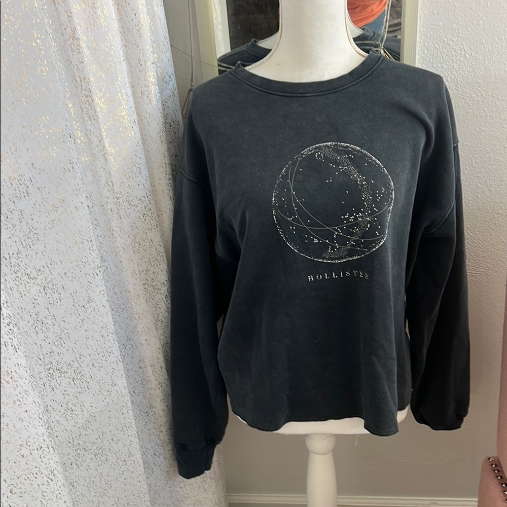 Hollister Black Crewneck Sweater with Circular Graphic